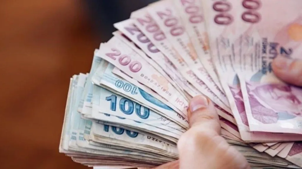 Kurban Bayramı Emekli İkramiyesi 4 Bin TL Olarak Ödenecek