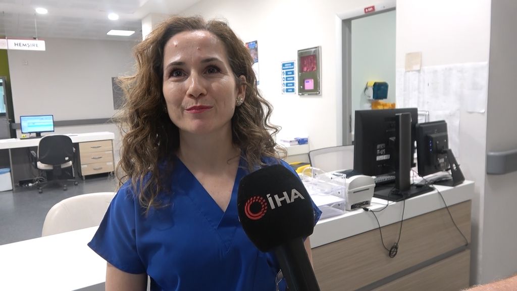25 Yıllık Hemşireden Duygulandıran Meslek Hikâyesi: “Şefkati ve Sabırı Öğrendik