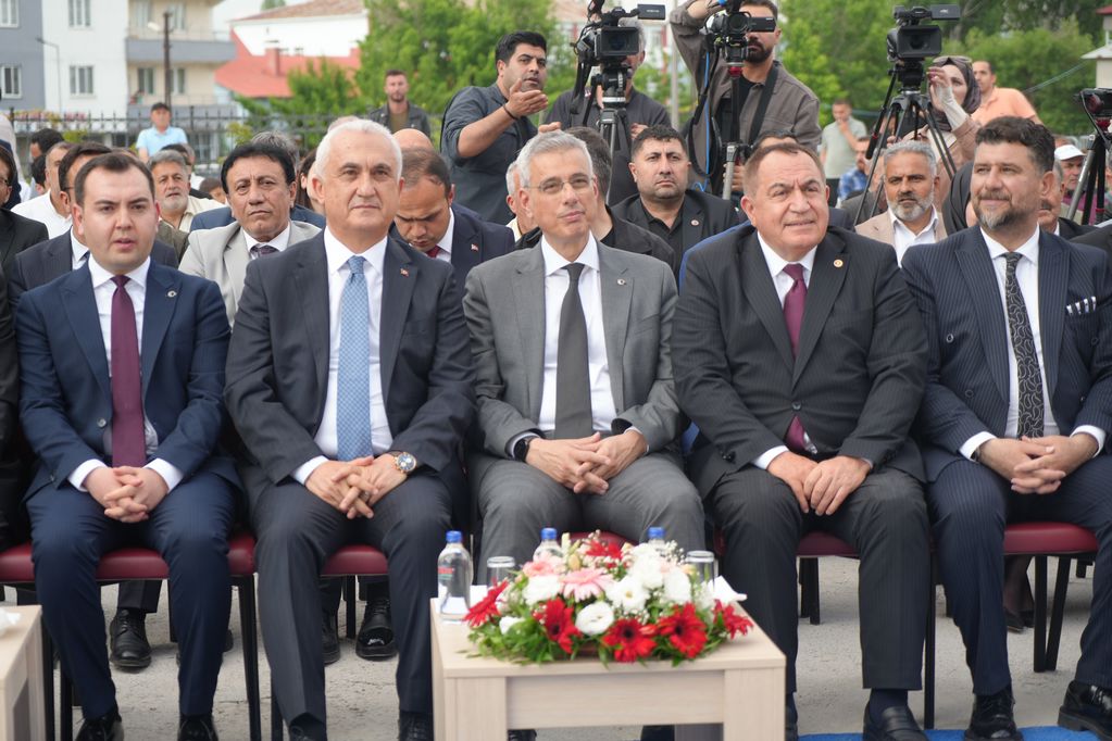 Sağlık Bakanı Memişoğlu: “Türkiye Sağlıkta Dünyanın En İyi Ülkelerinden Biri”