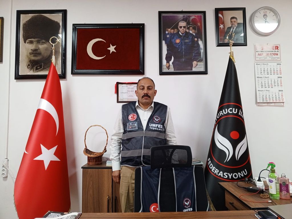 Arapgir'de Çöp Kamyonu Şoföründen Örnek Girişim: Gençleri Bağımlılığa Karşı Bilinçlendiriyor