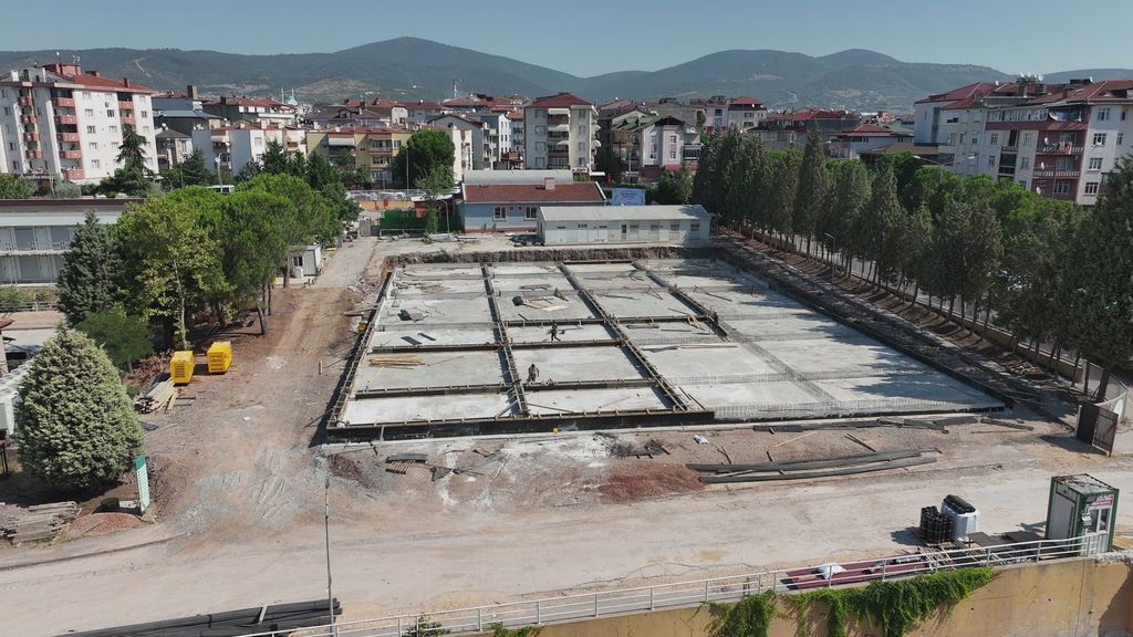 Derince Eğitim ve Araştırma Hastanesi İçin 120 Yataklı Geçici Sağlık Tesisi Yapılıyor